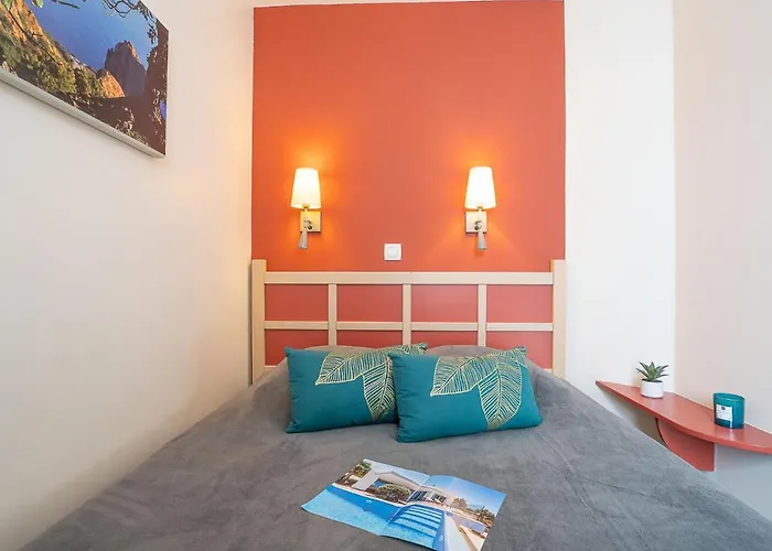 דירה L'esquinade - H2 312 By Interhome *